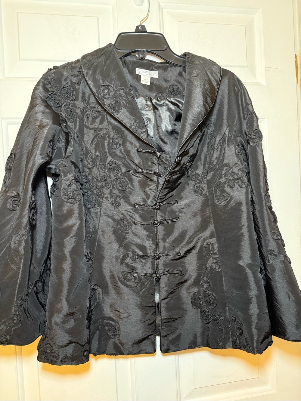 Grace Chuang NY Black Silk Ribbon Textured Jacket LARGE 3D Rosettes Chinese Knot